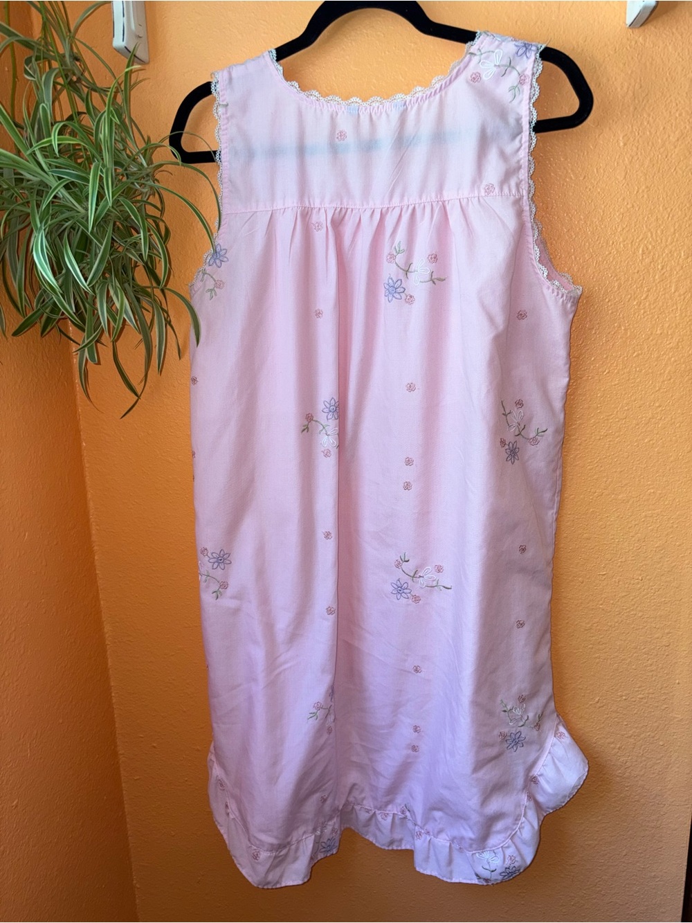 Unbranded Vintage Soft Pink Embroidered Cotton Nightie - Picture 3 of 6